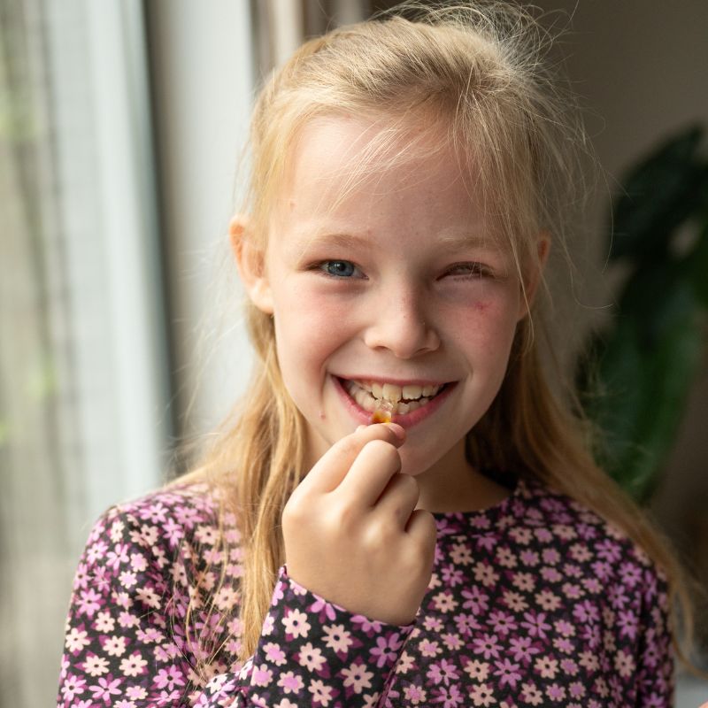 Portret van Eline, die als kind retinoblastoom in beide ogen kreeg.