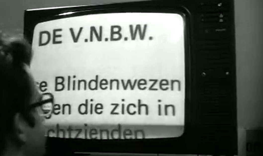 Still uit video van Vereniging Het Nederlandse Blindenwezen (1977)
